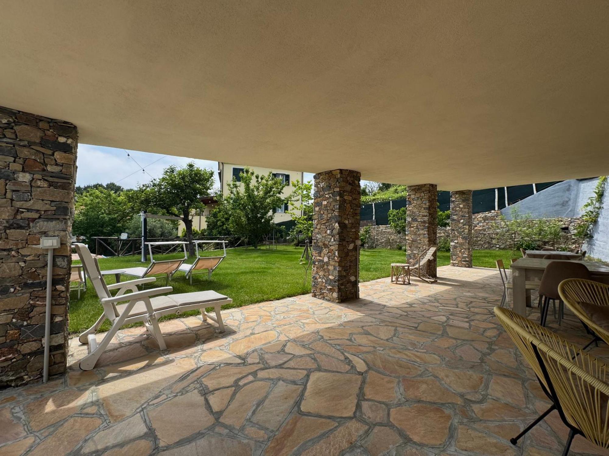 Ligo Bed & Breakfast Villanova d'Albenga Exterior photo